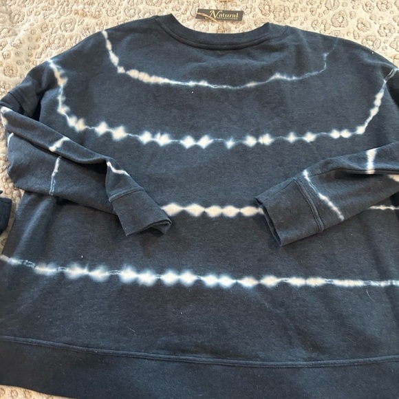 NWT Women’s Size 2X Natural Reflections Blue and White Short Matching Set - Picture 8 of 8